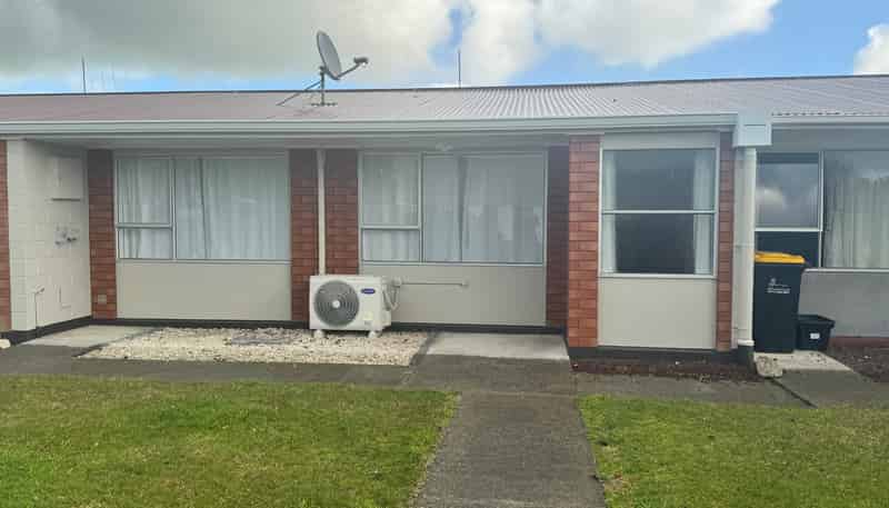 13 Carthew Street, Roslyn