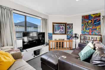 32 Dahlstrom Grove, Kelvin Grove