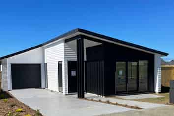 1 Arohanui Rd , Paerata