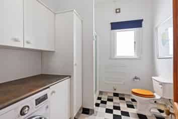 4/12 Murphy Street, Thorndon