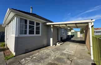 31 Follett Street, Marton