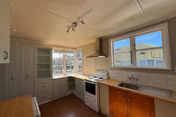 31 Follett Street, Marton