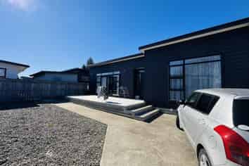 Manawatu / Whanganui - Address withheld