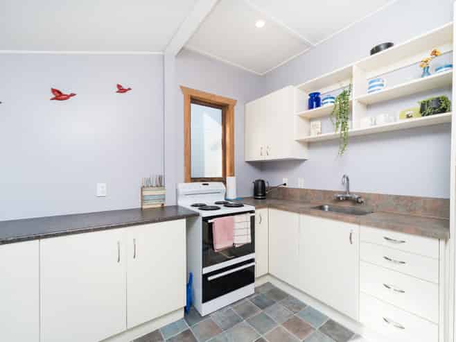 22 Clausen Street, Takaro