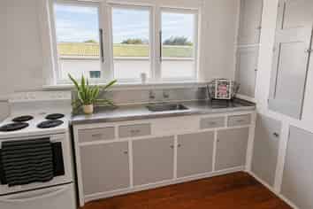 2452B South Road, Okato