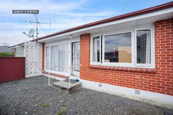 Unit 1-4/15 Clifton Street, Windsor
