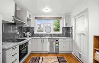 205 Omata Road, Spotswood