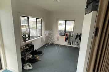7a Leinster Ave, Mount Maunganui