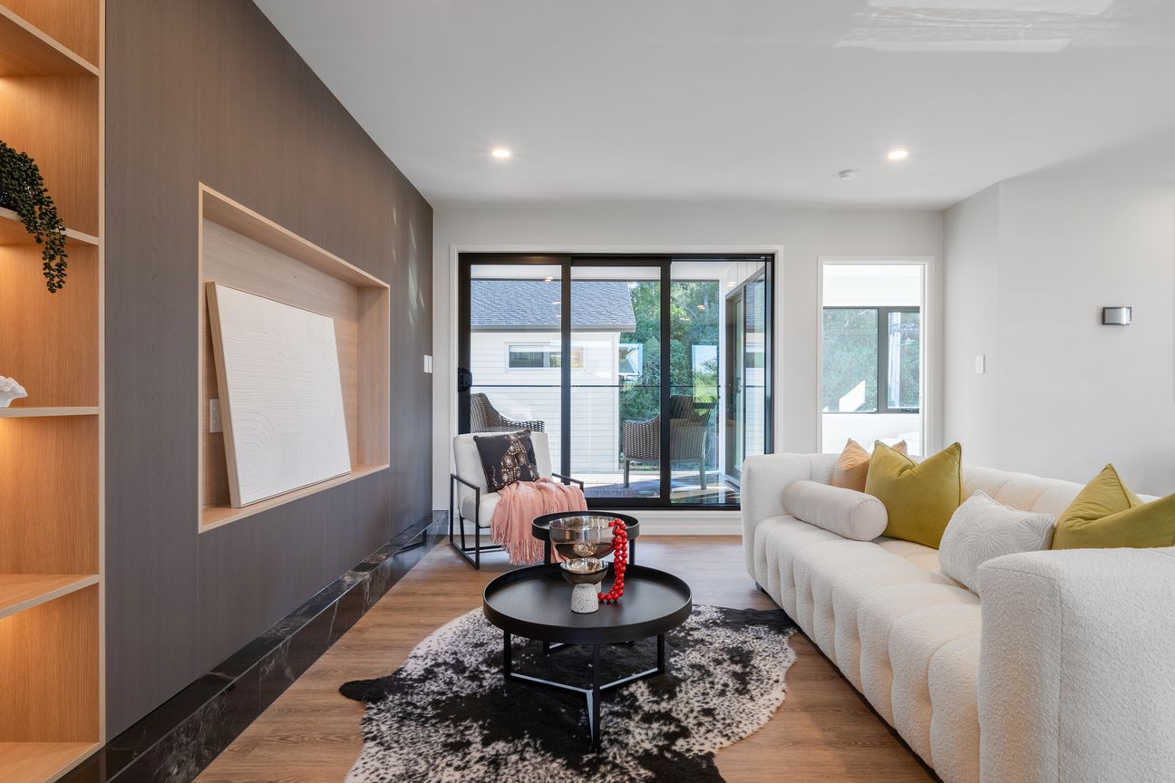 Prime Takapuna Location - Brand New Modern Home - Vista 2