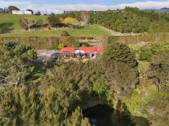 132 Hot Springs Road, Katikati