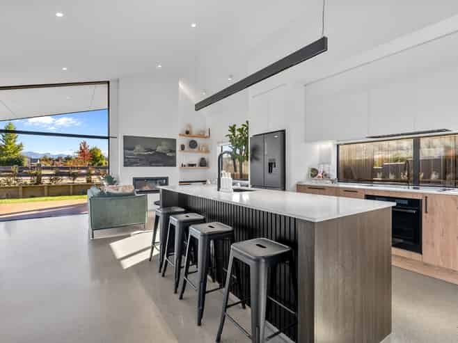 25 Ellacott Lane, Lake Hawea