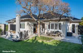 104 Beach Road, Castor Bay