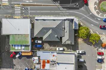 Prime corner site - showroom/ hospitality option