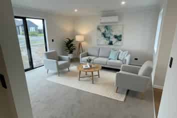 92 Metoriti Cres, Karaka
