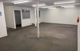 Quality Airport Office