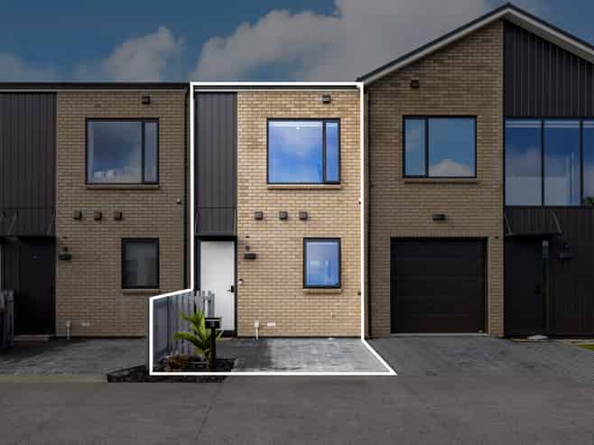 15 Oyster Drive, Whenuapai