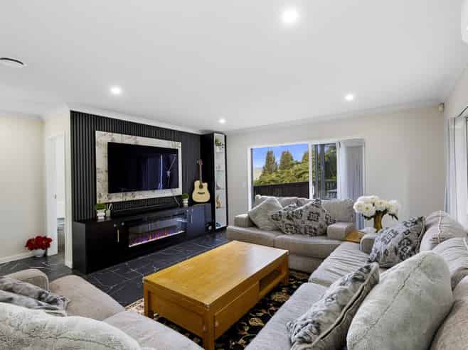 6 Lindis Lane, Kelson
