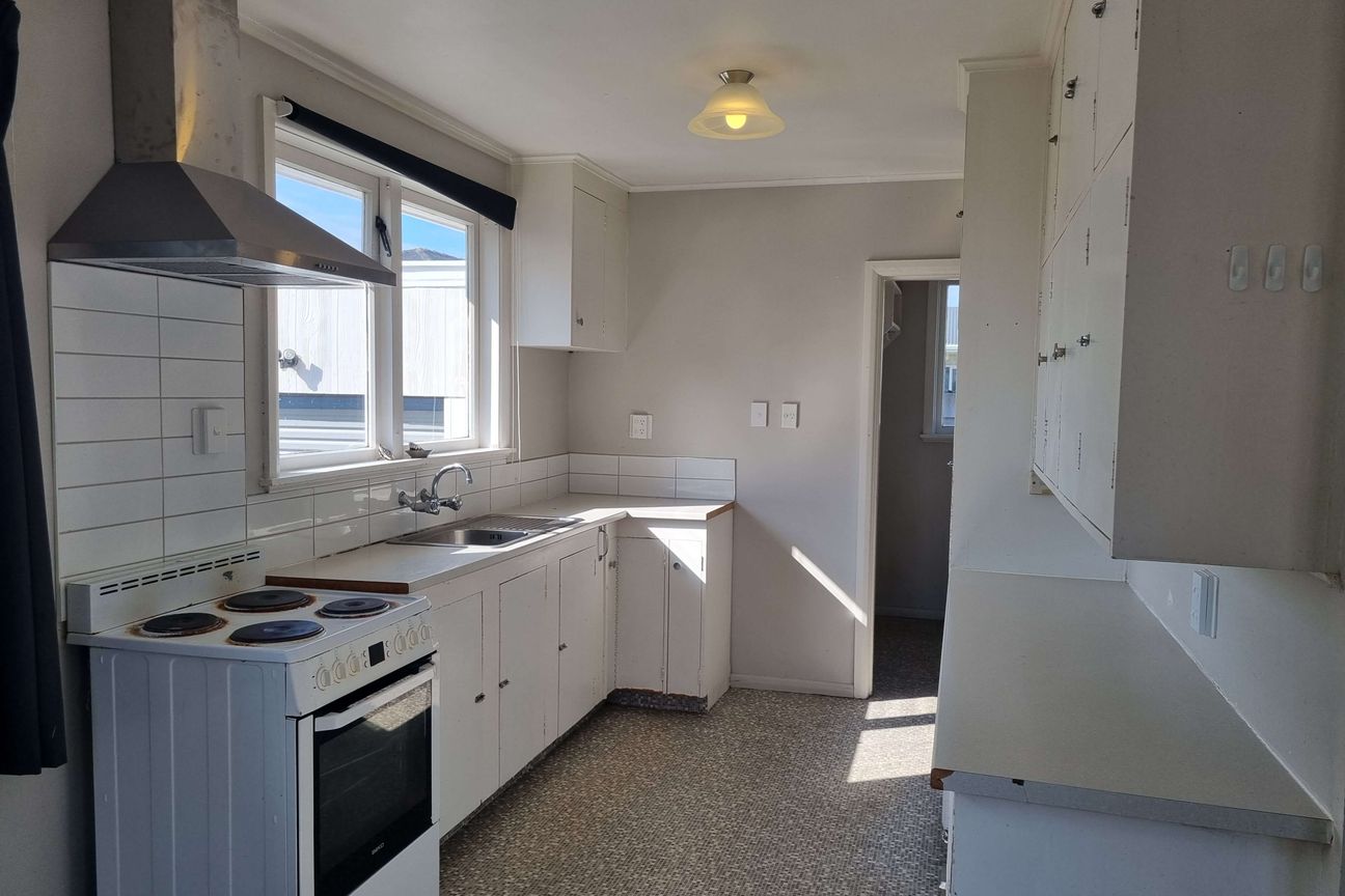 Split Risk – Two Dwellings on 622m² Corner Site - Vista 3