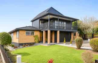 15 Salmond Place, Dinsdale