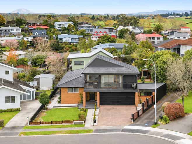 15 Salmond Place, Dinsdale