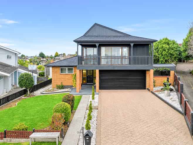 15 Salmond Place, Dinsdale