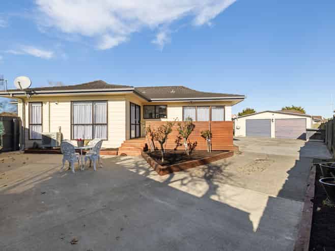 7 Cedar Grove, Highbury