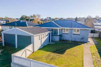 30 Leckie Street, Redruth
