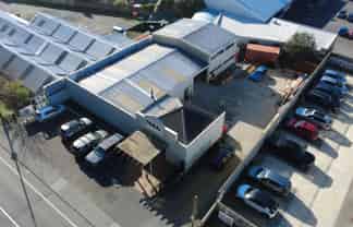 High-Exposure Premises - Office, Warehouse & Yard