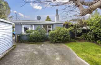 34 Queens Avenue, Waikuku Beach