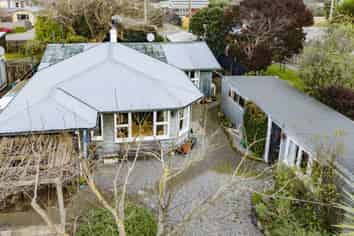 34 Queens Avenue, Waikuku Beach