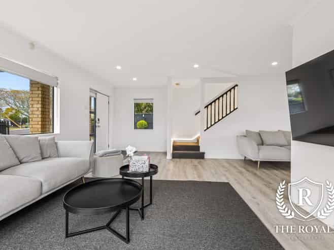 18 Royalpark Place, Favona