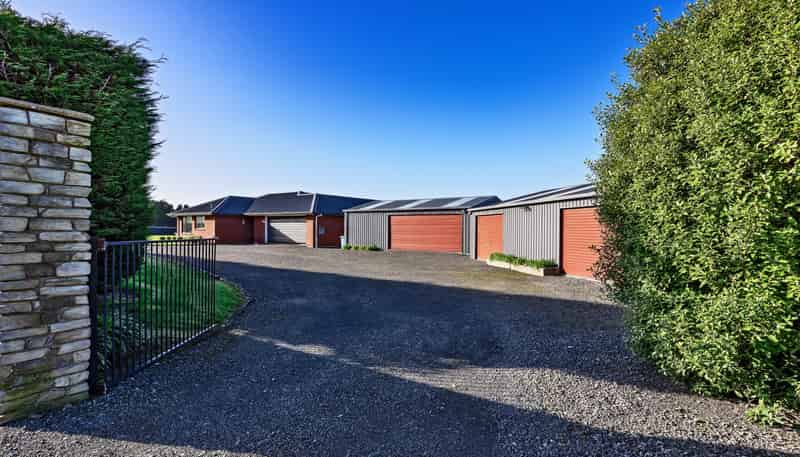 305 Oreti Road, Otatara