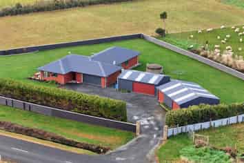 305 Oreti Road, Otatara