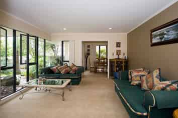 20 Excelsa Place , Albany