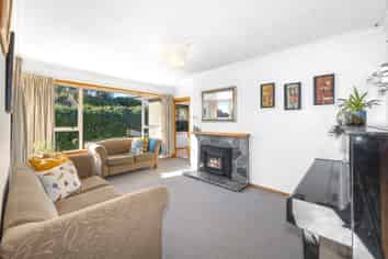 42 Gould Crescent, Woolston