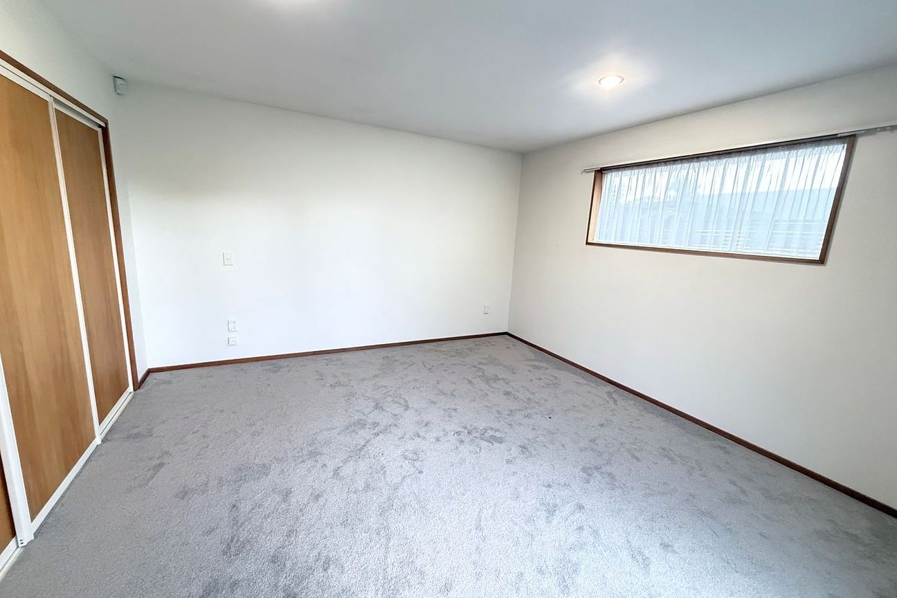 Modern Spacious Family Home in Burnside Zone – pohled 2