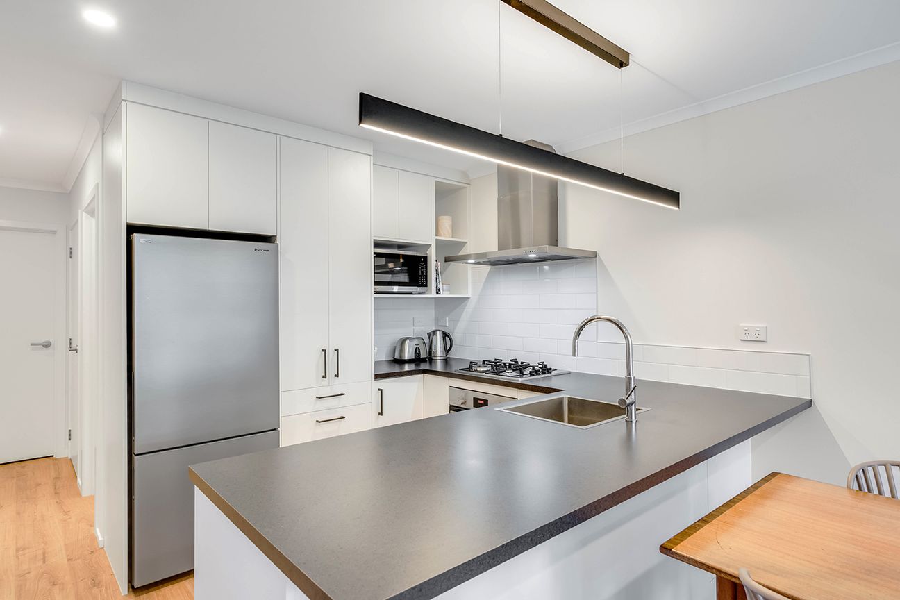 Freehold. Modern. Move-In Ready. - Bild 3