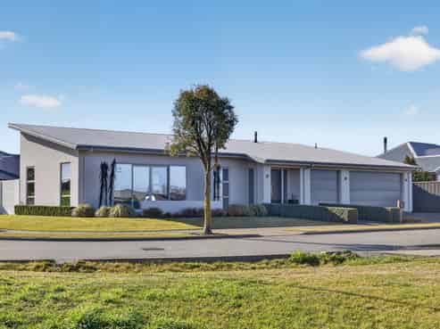10 Arahura Road, Pegasus