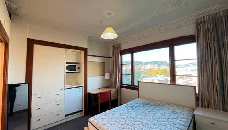 Room 4/5A Queen Street, North Dunedin