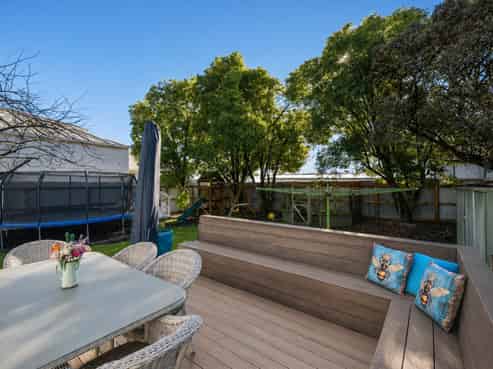 2/218 Annesbrook Drive, Wakatu