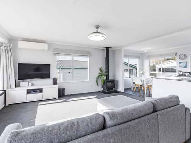 27a Salcombe Terrace, Welbourn