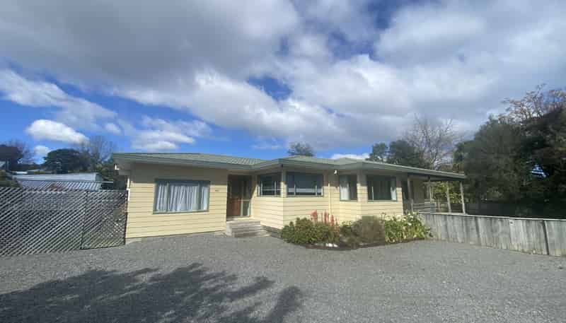 b/58 Joll Road, Havelock North