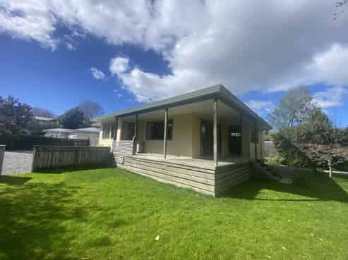 b/58 Joll Road, Havelock North