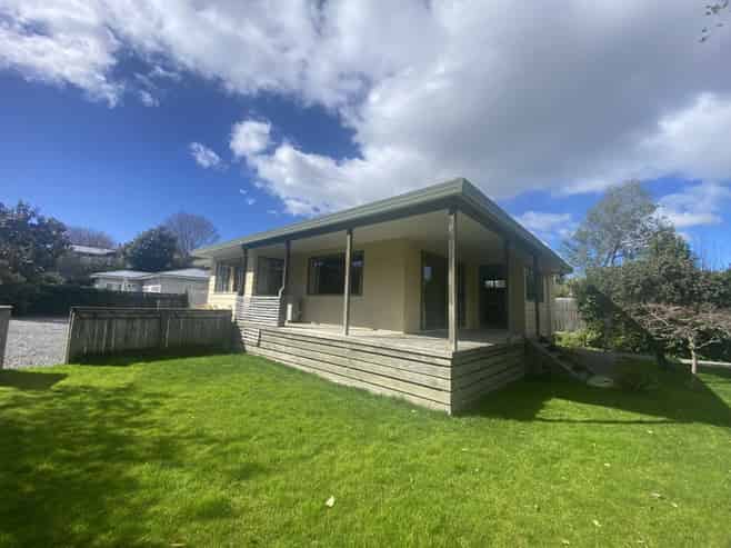 b/58 Joll Road, Havelock North