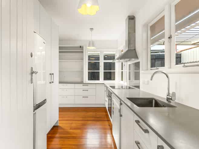 12A Kuaka Place, New Lynn
