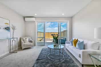 227 Jack Lachlan Drive, Beachlands