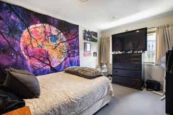 1/269 Queen Street, Pukekohe