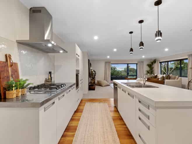 65 Karamea Street, Whalers Gate
