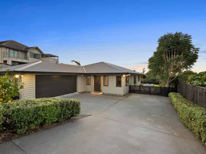 65 Karamea Street, Whalers Gate