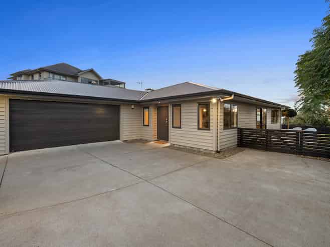 65 Karamea Street, Whalers Gate
